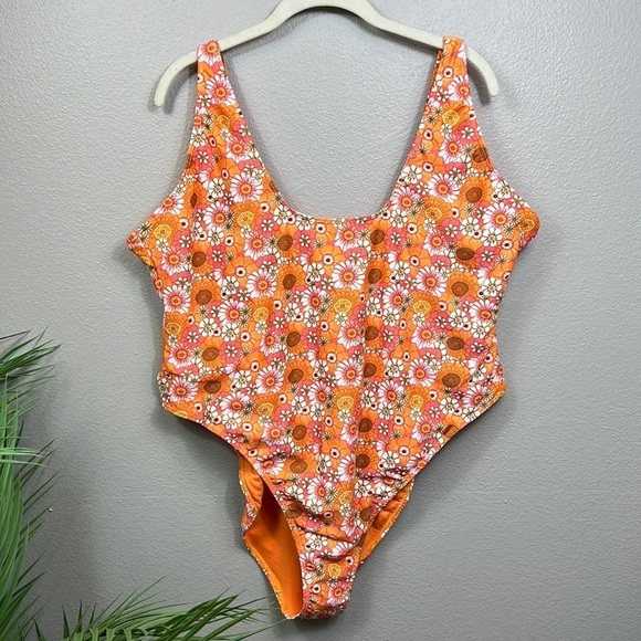 NWT Nasty Gal Floral One Piece Swimsuit 24 Orange Floral Daisy High Cut Plus Sz - Picture 3 of 11